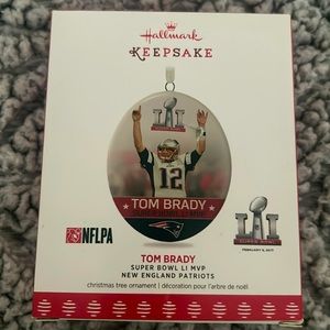 HALLMARK Keepsake Tom Brady Super Bowl LI MVP New England Patriots Ornament